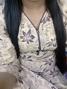 virgin girl1234 online show from January 5, 2026, 5:27 pm