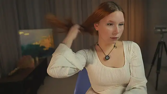 TarynJoice online show from December 17, 2025, 4:40 am