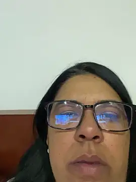 Carameloswing1 online show from December 21, 2025, 1:35 am