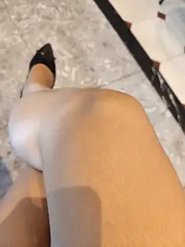 Miky Lyn online show from February 18, 2026, 5:14 am