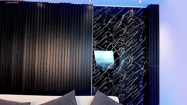 Snapshot of TiffanyHoustton chatting on March 26, 2026, 12:11 pm TiffanyHoustton online show from March 26, 2026, 12:11 pm