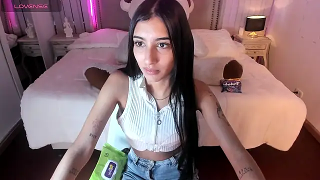 lya  brown online show from March 20, 2026, 11:26 am