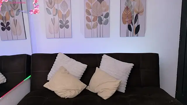ashley lu1 online show from May 29, 2026, 7:56 pm