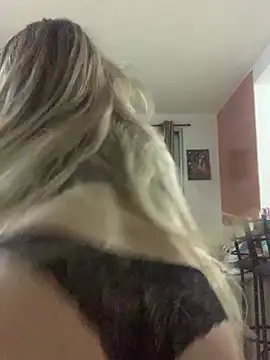 ninfetinhagata online show from March 11, 2026, 11:55 pm