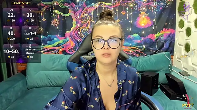 MonicaMoonly online show from December 16, 2025, 10:59 pm