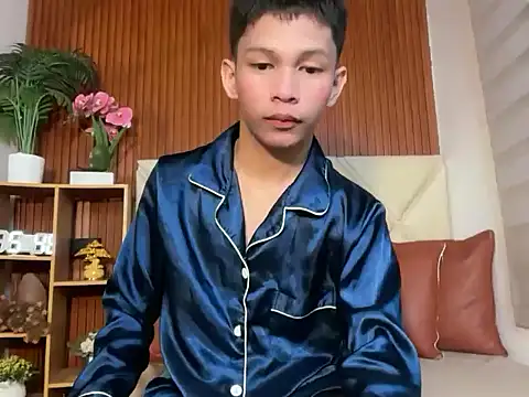 TheBoyAboveYou online show from February 23, 2026, 3:53 pm