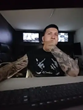 GideonCartie online show from April 30, 2026, 6:09 am