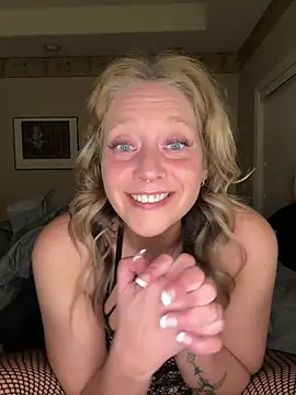 MissyLovelace online show from May 8, 2026, 11:15 am