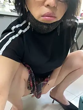luckybaby666999 online show from May 16, 2026, 12:29 am