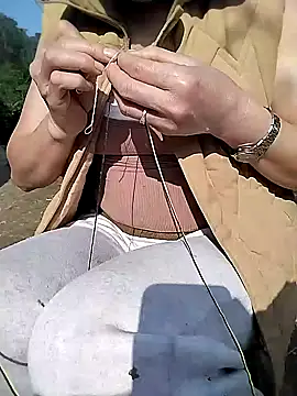 muutoo online show from January 12, 2026, 2:39 am