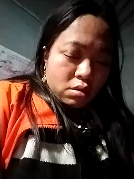 AlilaK2 online show from February 1, 2026, 10:08 pm