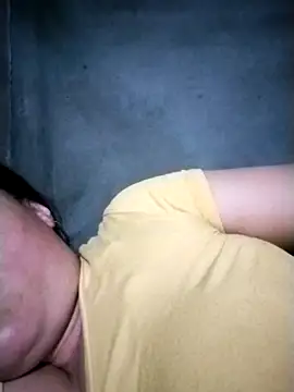 AlilaK2 online show from February 27, 2026, 5:46 pm