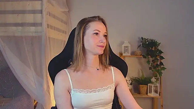 Megan Rodgers online show from February 10, 2026, 5:39 pm