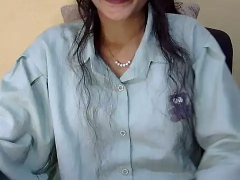 Snapshot of Shab_M chatting on February 5, 2026, 6:07 am Shab M online show from February 5, 2026, 6:07 am