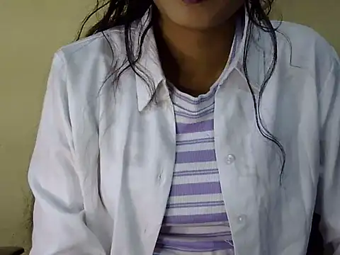 Snapshot of Shab_M chatting on February 8, 2026, 6:28 am Shab M online show from February 8, 2026, 6:28 am