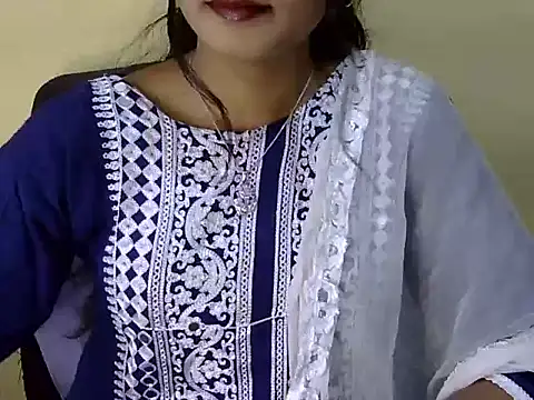 Snapshot of Shab_M chatting on February 12, 2026, 6:08 am Shab M online show from February 12, 2026, 6:08 am