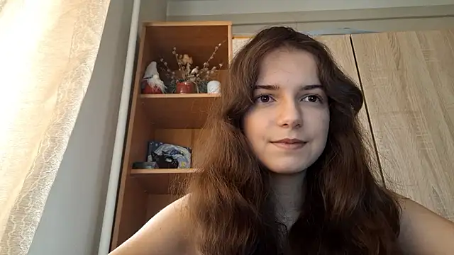 KellyKelik online show from February 10, 2026, 8:07 am