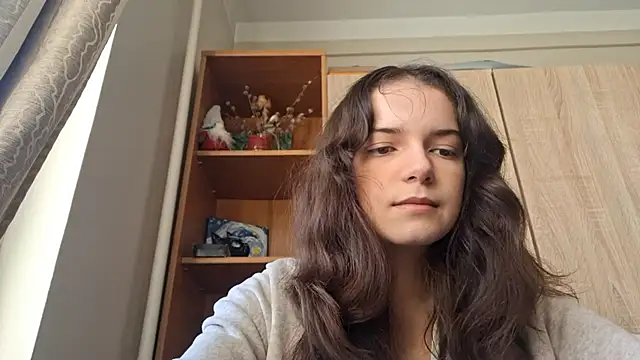 KellyKelik online show from February 14, 2026, 7:38 am