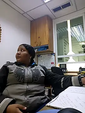 VaneandRossy online show from February 13, 2026, 11:39 am