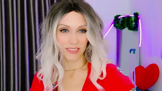 Snapshot of betty_xoxoo chatting on February 1, 2026, 11:53 am betty xoxoo online show from February 1, 2026, 11:53 am