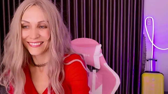 Snapshot of betty_xoxoo chatting on February 26, 2026, 11:31 am betty xoxoo online show from February 26, 2026, 11:31 am