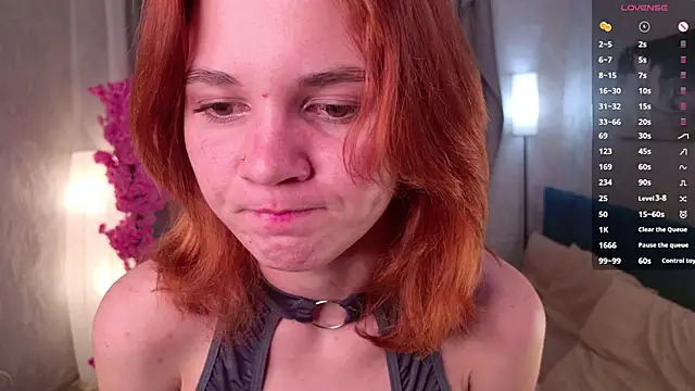 Snapshot of little_poetryyy chatting on February 21, 2026, 11:28 pm little poetryyy online show from February 21, 2026, 11:28 pm