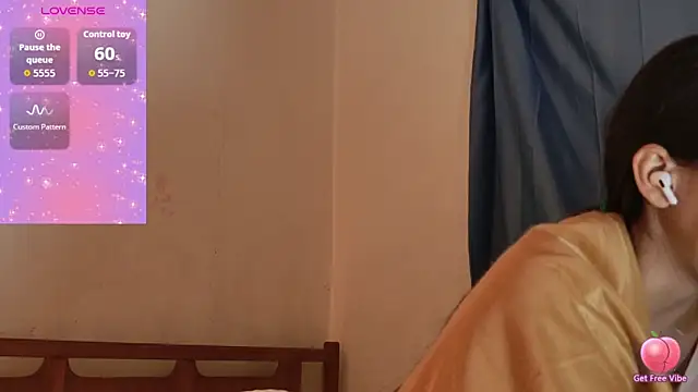 MoonLipsON- online show from March 7, 2026, 1:24 am