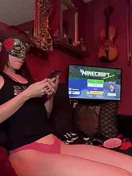 Snapshot of xoxosluttygirl chatting on February 27, 2026, 6:30 pm xoxosluttygirl online show from February 27, 2026, 6:30 pm