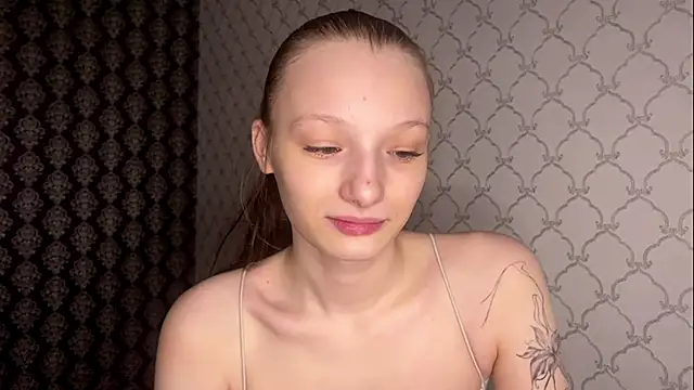 Cleonoth2o online show from March 11, 2026, 6:03 pm