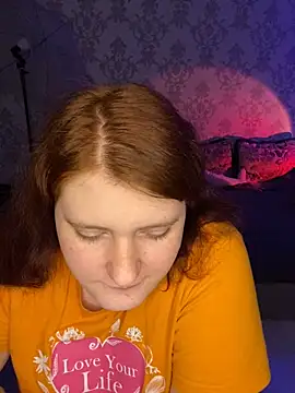 NicollVeys online show from December 5, 2025, 7:32 pm