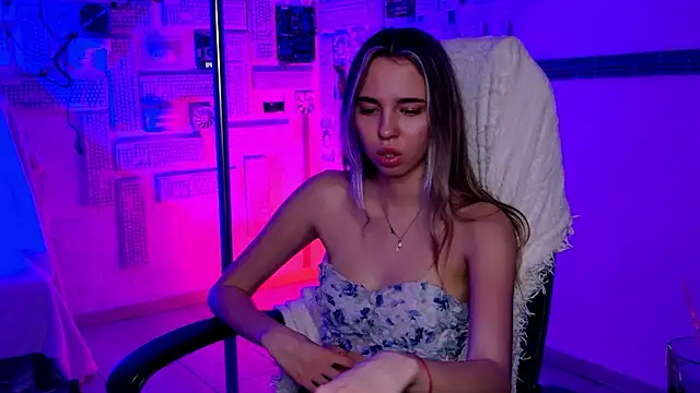 Snapshot of KimPorins chatting on January 31, 2026, 7:45 pm KimPorins online show from January 31, 2026, 7:45 pm