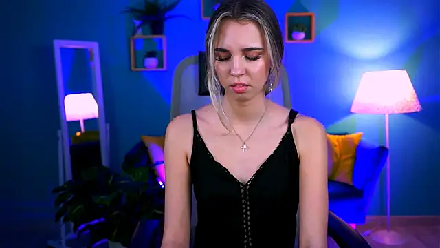 Snapshot of KimPorins chatting on February 20, 2026, 5:24 pm KimPorins online show from February 20, 2026, 5:24 pm