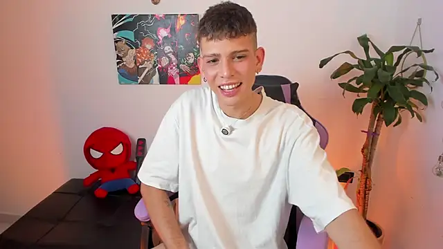 Jasson    online show from April 22, 2026, 7:37 pm