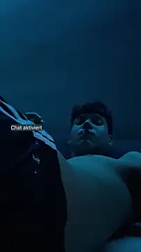 Snapshot of OnlyTyroone chatting on January 15, 2026, 5:45 am OnlyTyroone online show from January 15, 2026, 5:45 am