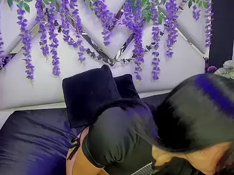 AmelieRose69 online show from January 9, 2026, 2:09 pm