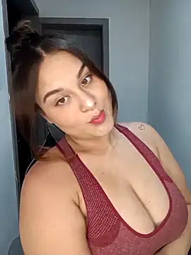 Snapshot of Valeriaa_21 chatting on March 18, 2026, 10:24 pm Valeriaa 21 online show from March 18, 2026, 10:24 pm
