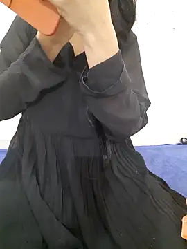 Snapshot of Riya_rani8 chatting on February 4, 2026, 6:14 pm Riya rani8 online show from February 4, 2026, 6:14 pm