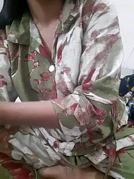 Snapshot of Riya_rani8 chatting on February 19, 2026, 5:31 pm Riya rani8 online show from February 19, 2026, 5:31 pm