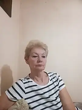 Snapshot of Calypso-Loove chatting on January 19, 2026, 3:05 pm Calypso-Loove online show from January 19, 2026, 3:05 pm