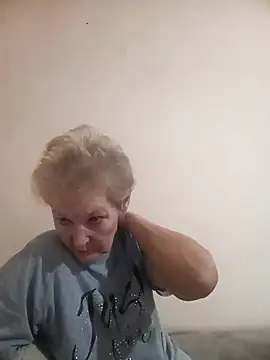 Snapshot of Calypso-Loove chatting on February 1, 2026, 11:20 am Calypso-Loove online show from February 1, 2026, 11:20 am