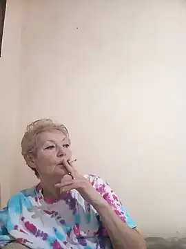 Snapshot of Calypso-Loove chatting on February 6, 2026, 10:29 am Calypso-Loove online show from February 6, 2026, 10:29 am