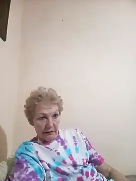 Snapshot of Calypso-Loove chatting on February 25, 2026, 6:28 pm Calypso-Loove online show from February 25, 2026, 6:28 pm