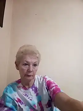 Snapshot of Calypso-Loove chatting on April 1, 2026, 4:26 pm Calypso-Loove online show from April 1, 2026, 4:26 pm