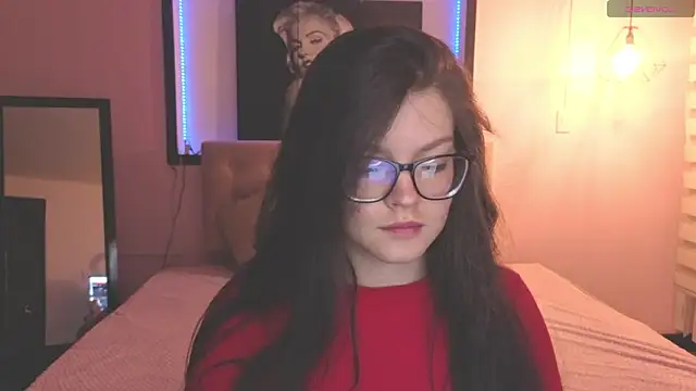 Sara valderrama  online show from February 25, 2026, 12:26 pm