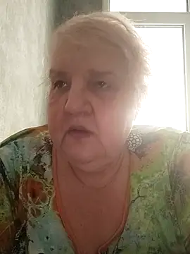 HapinessLovee online show from February 5, 2026, 9:14 am