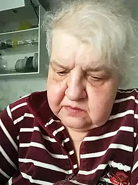 HapinessLovee online show from April 5, 2026, 6:10 am