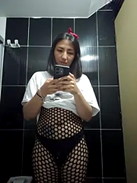 SabrinaLu  online show from February 21, 2026, 9:16 pm