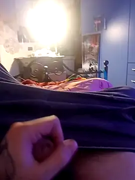 barbone15 online show from March 28, 2026, 10:04 am