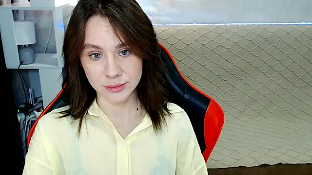 MiaBun1 online show from January 15, 2026, 5:01 am