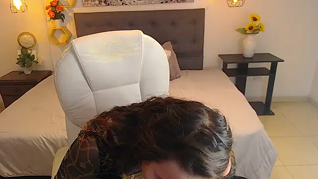 dany bannany online show from January 7, 2026, 1:57 pm